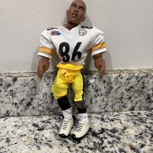 Gladiators Of The Gridiron 1990’s - Pittsburgh Steelers Hines Ward Figure